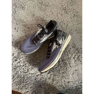 ‎Brooks womens knit runners 9.5